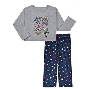 Girls 2 PC Pajama Set NWT features Cats Supersoft Size Medium 7/8